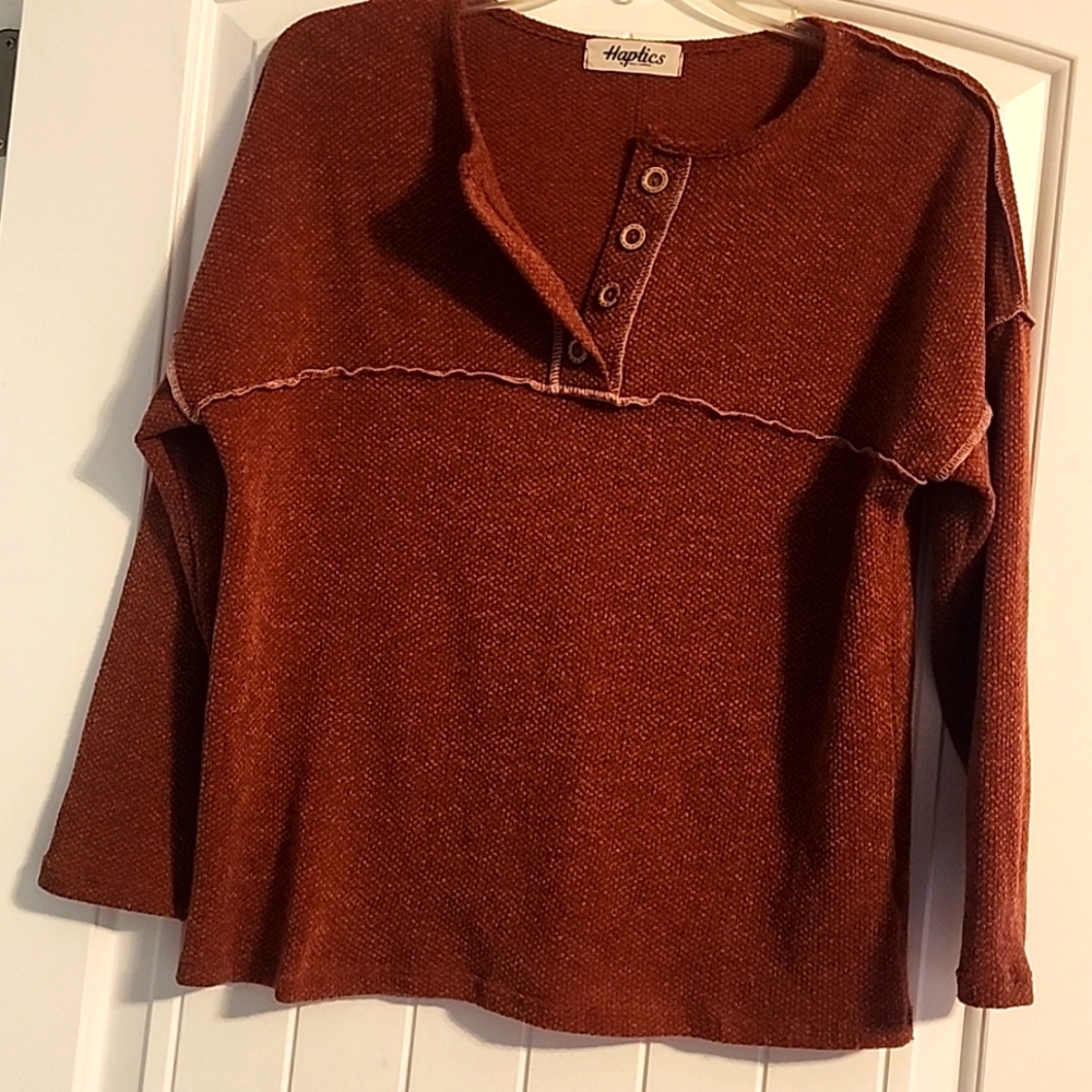 Haptics Top NWOT